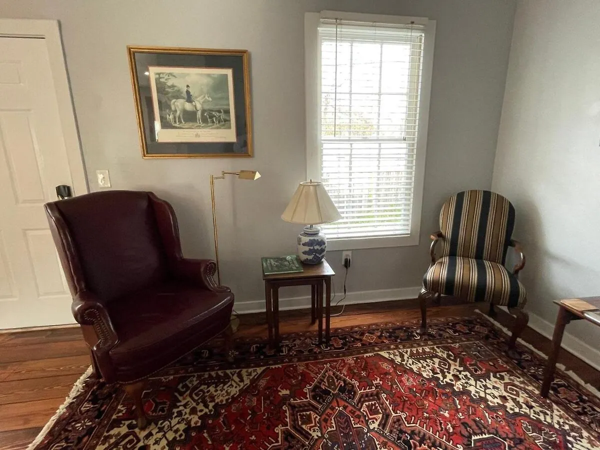 Historic Downtown King Bed Cottage- Parking And Patio Savannah United States